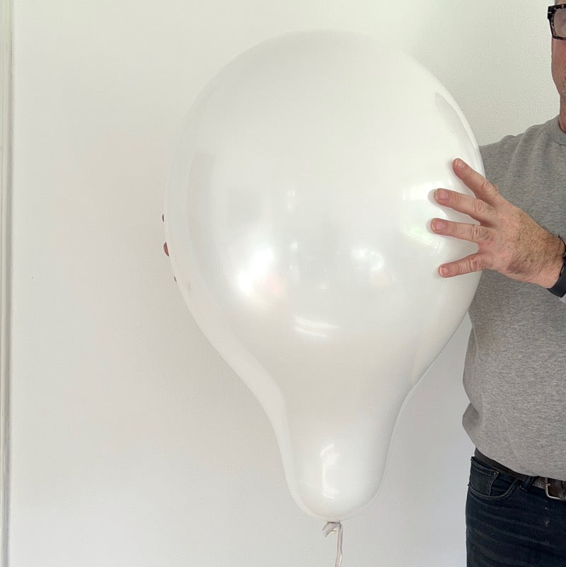 WB20 SN Pastel White – 59Balloons