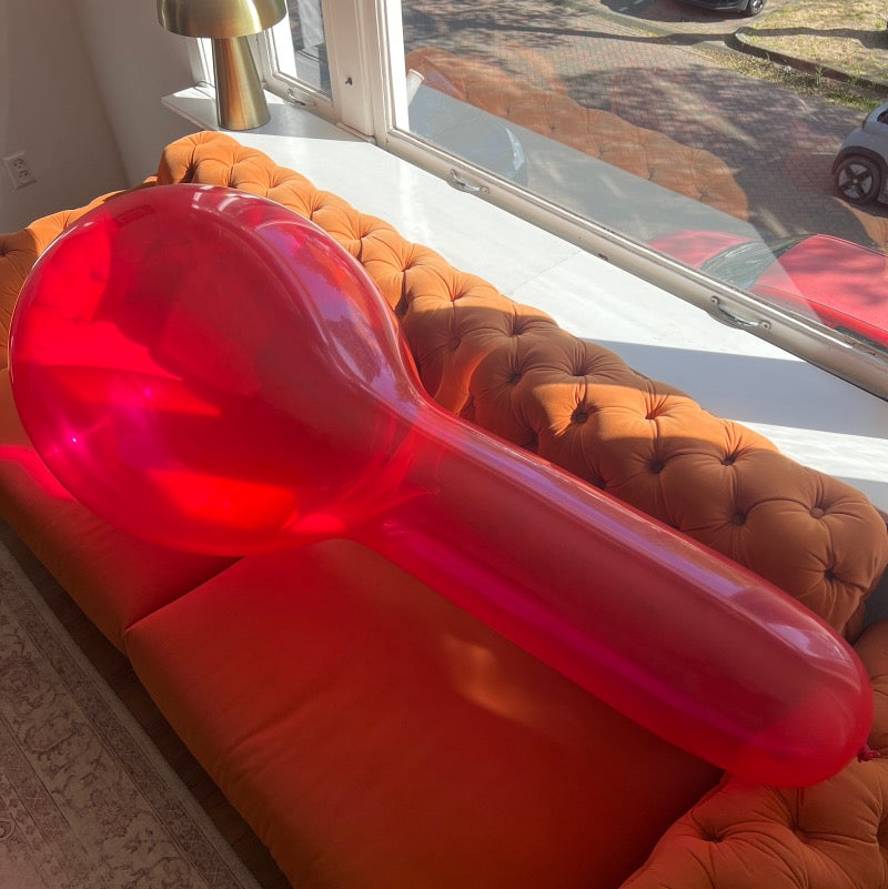 WB28 LN Crystal Red